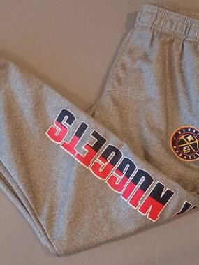 NBA Denver Nuggets Gray Fleece Sweatpants Boys Size 14-16